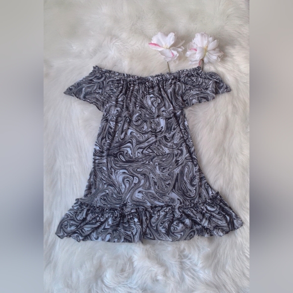 MICHAEL Michael Kors Off-Shoulder Blouse Size S - Picture 2 of 3